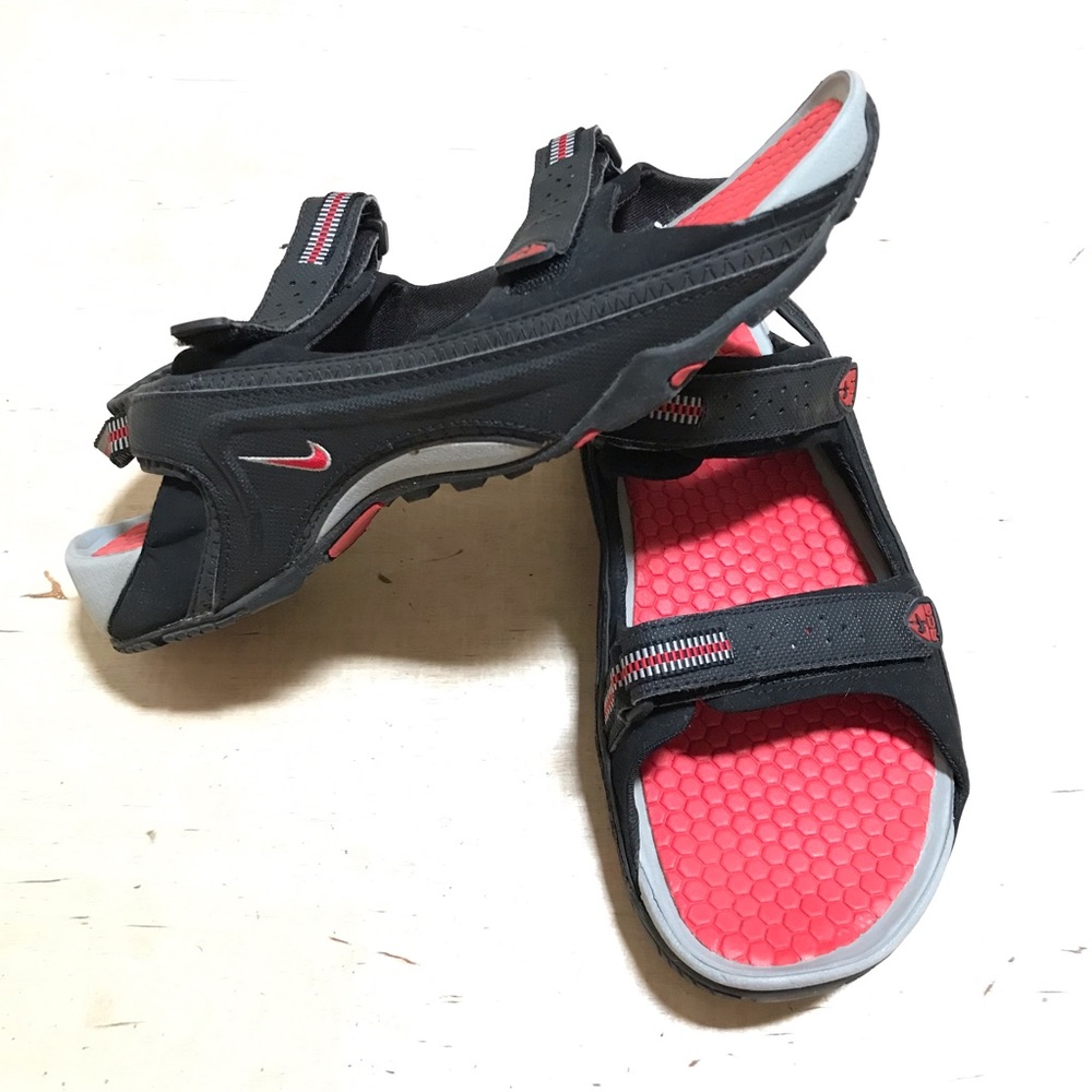 Nike ACG Black Red Sandals Size 11